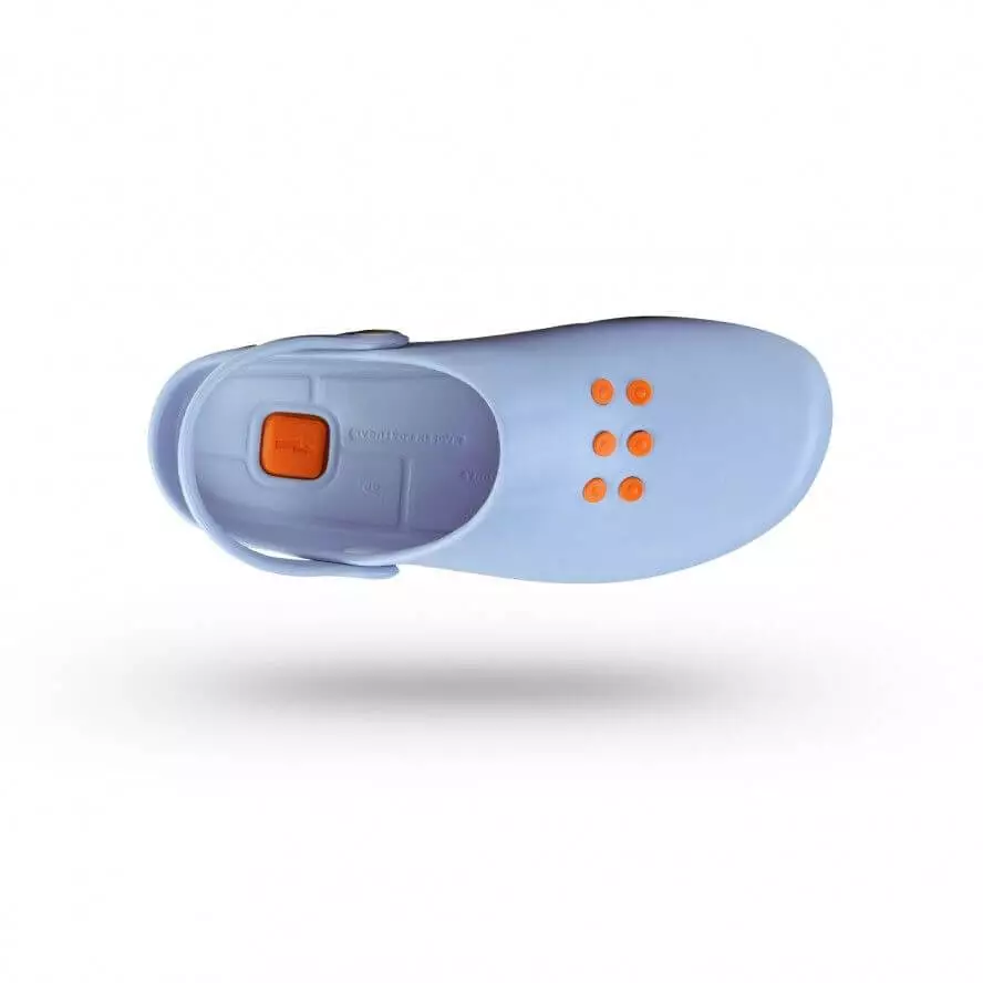  NUBE shoes with straps and insole