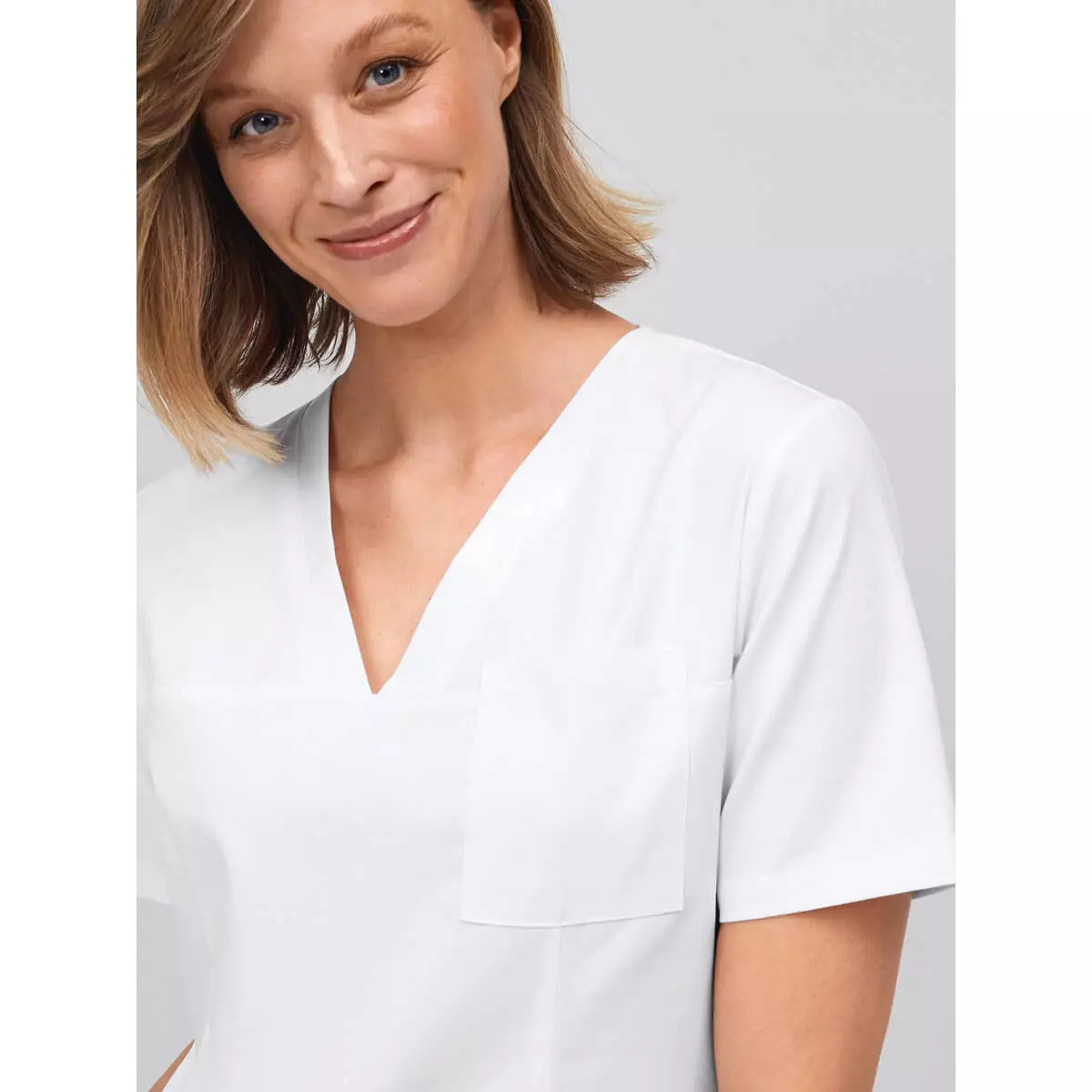  Ladies’ scrub top Roma with V-neck