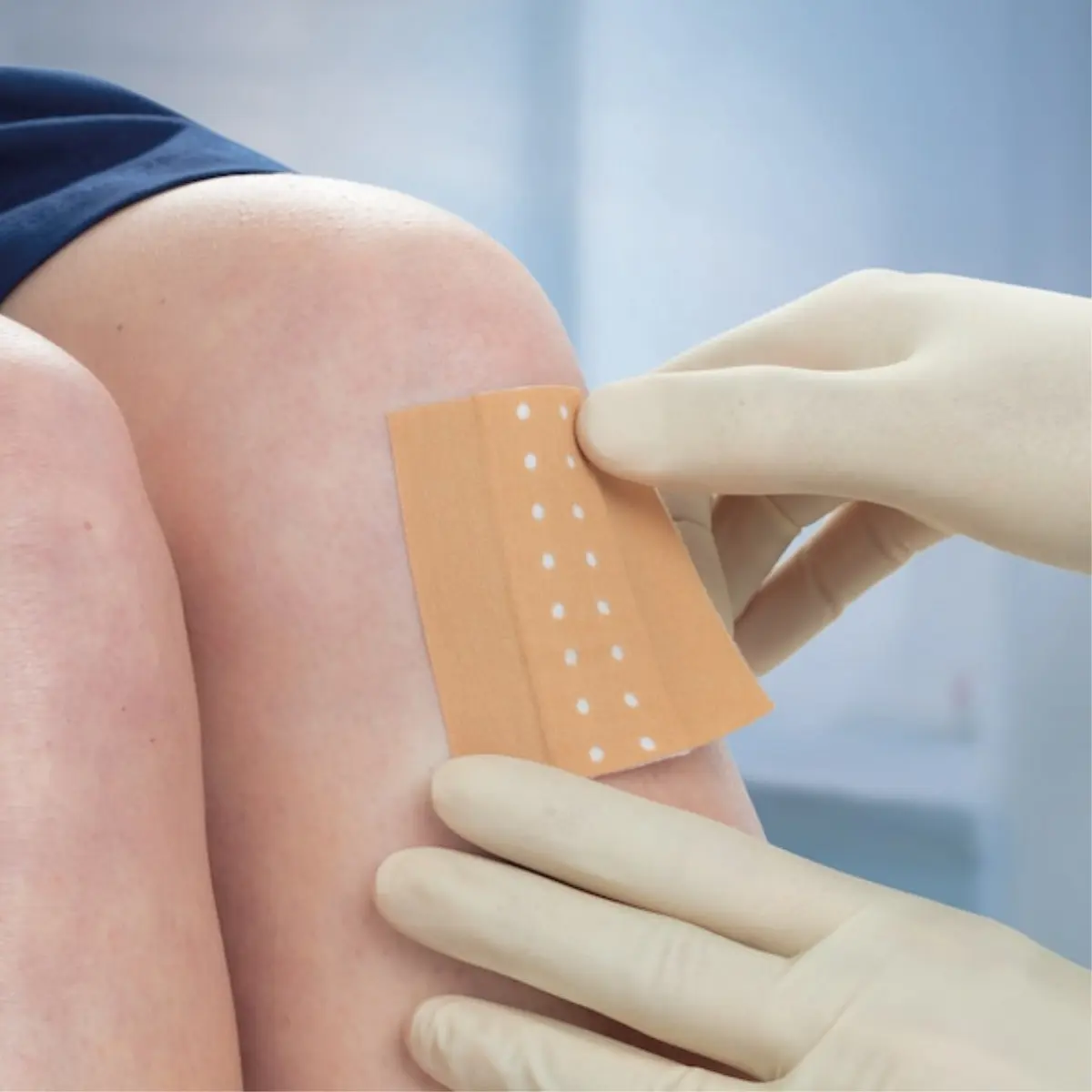 Classic adhesive bandage Classic adhesive bandage