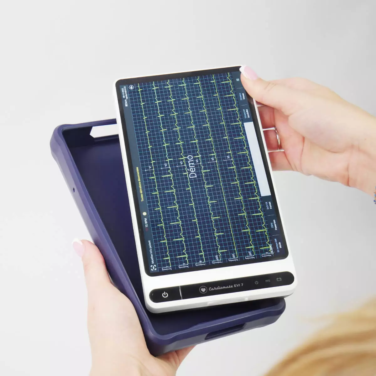  Cardiomate EVI 7 ECG tablet