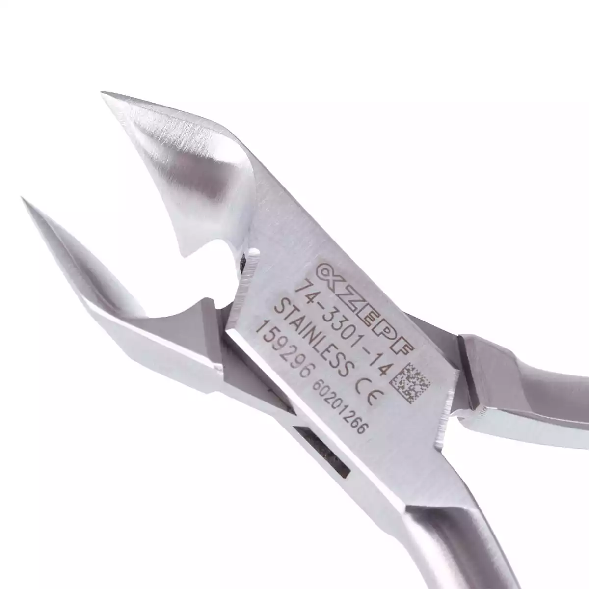  Nail-clipper
