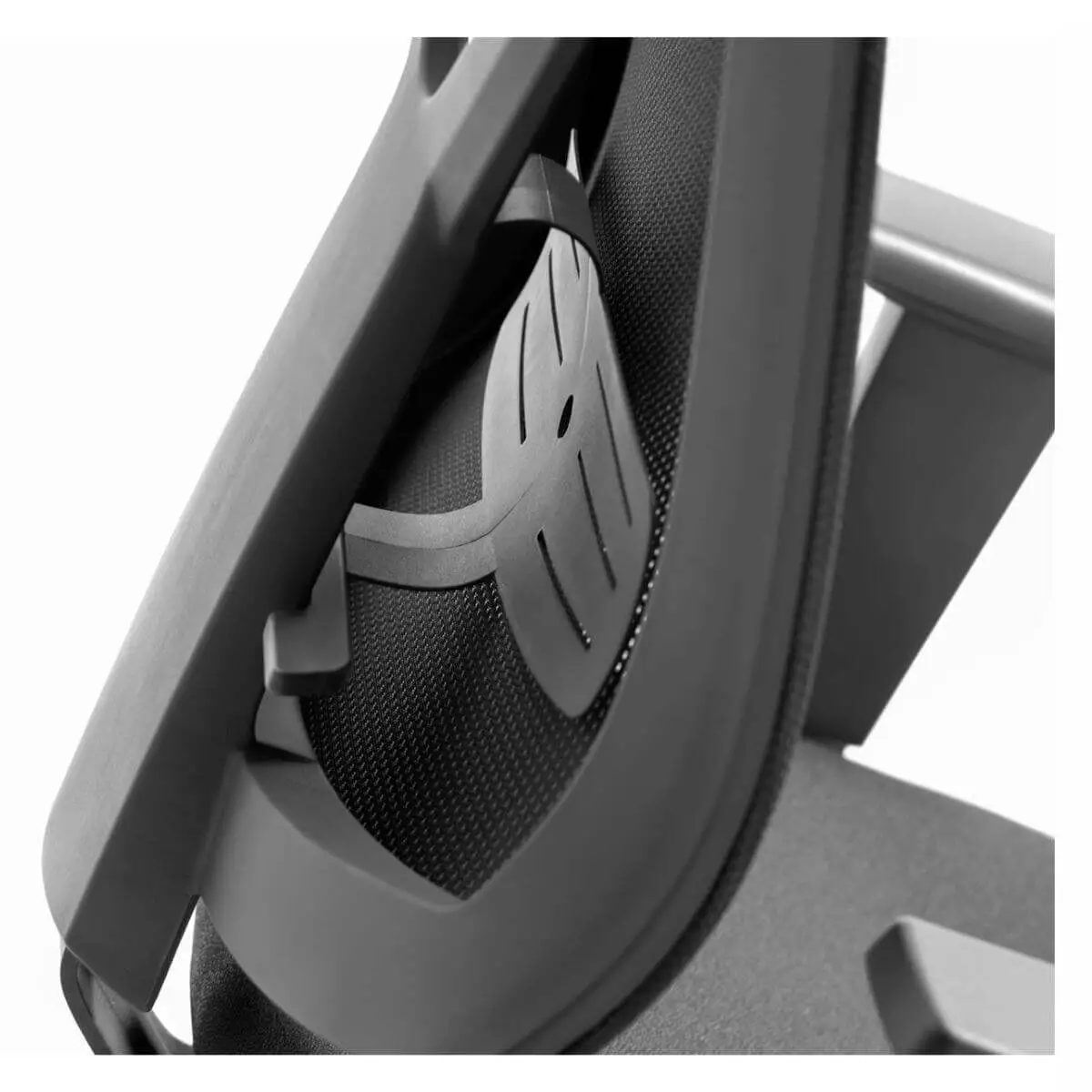  myWIZARD swivel chair with headrest