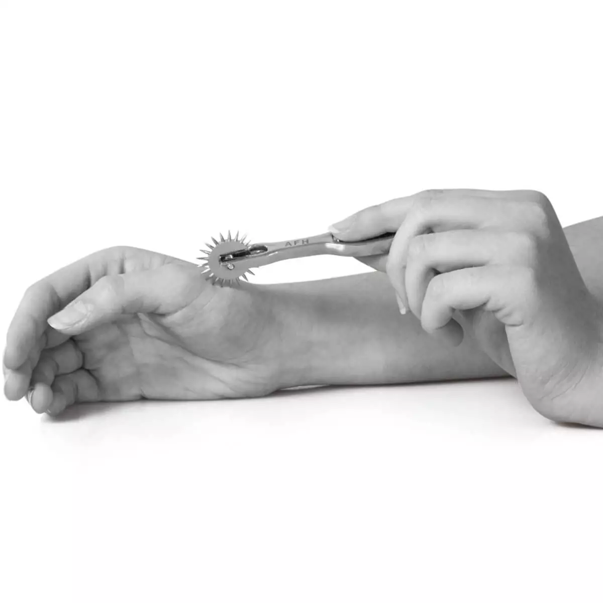  Wartenberg pinwheel pocket version