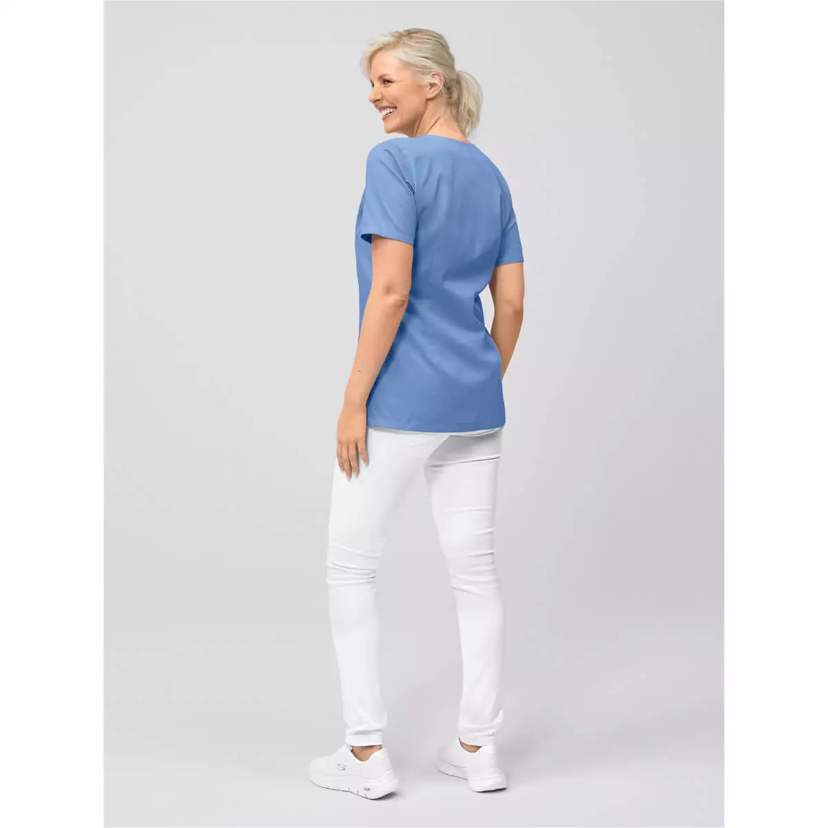  Ladies’ scrub top Roma with V-neck