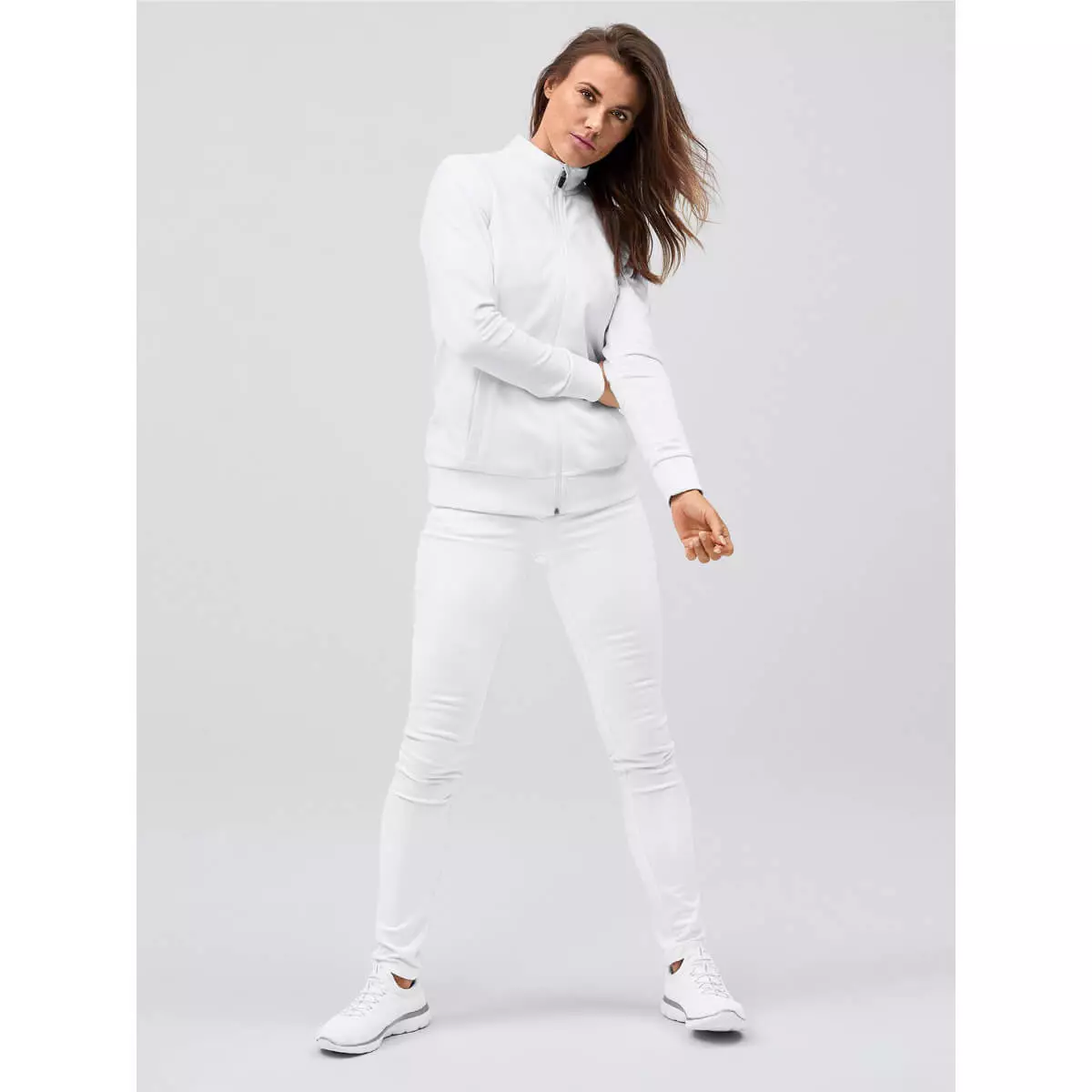  Women’s sweat jacket