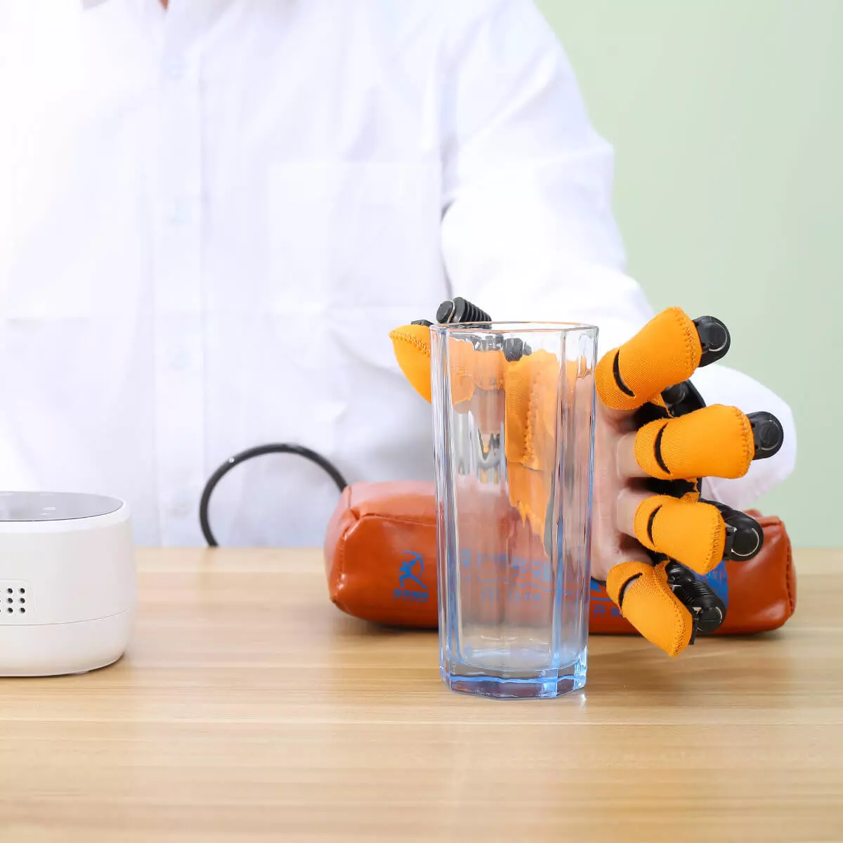  Robotic rehabilitation glove SY-HRC11