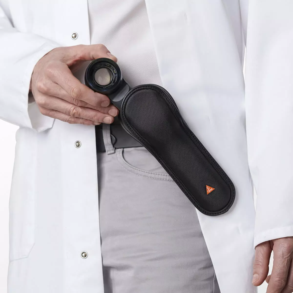  HEINE belt case for DELTA dermatoscopes