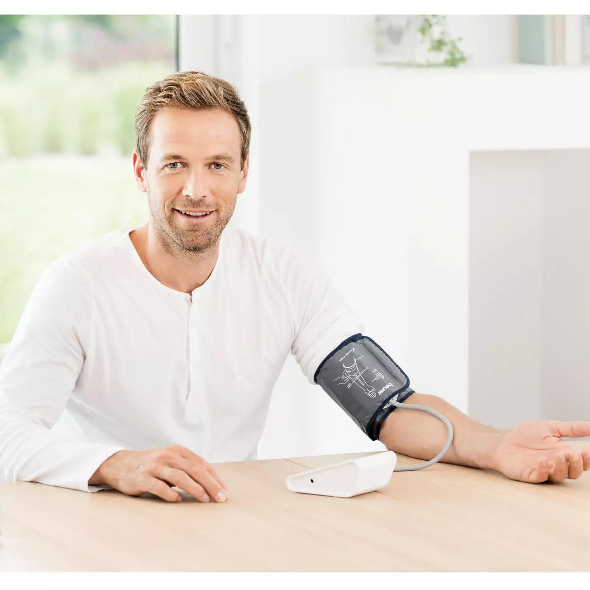  BM 28 upper arm blood pressure monitor