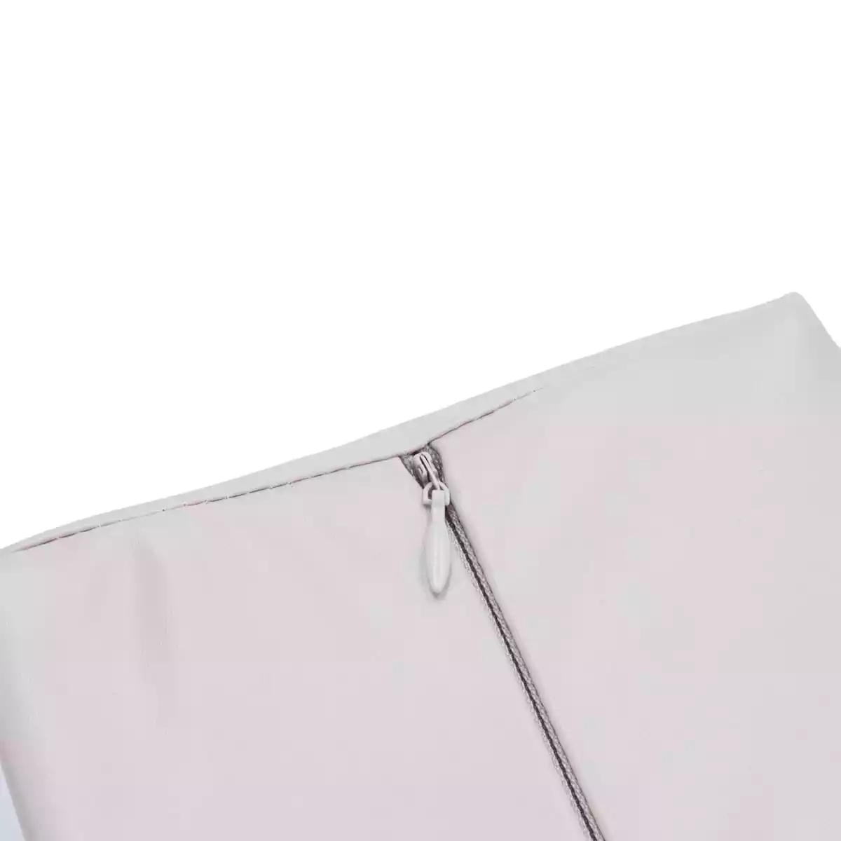  Armrest for injections