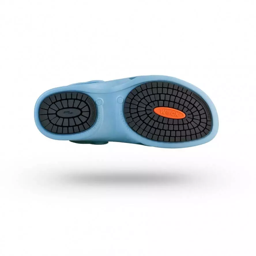  NUBE shoes with straps and insole