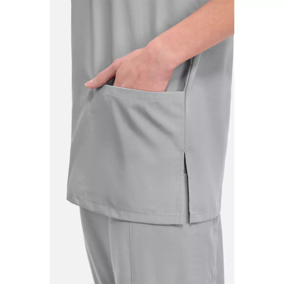 Workwear Originals unisex scrub top with 3 pockets Workwear Originals unisex scrub top with 3 pockets