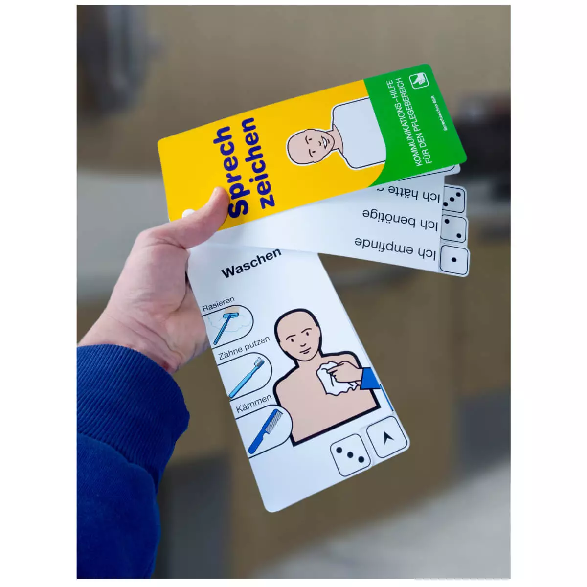  Communication cards