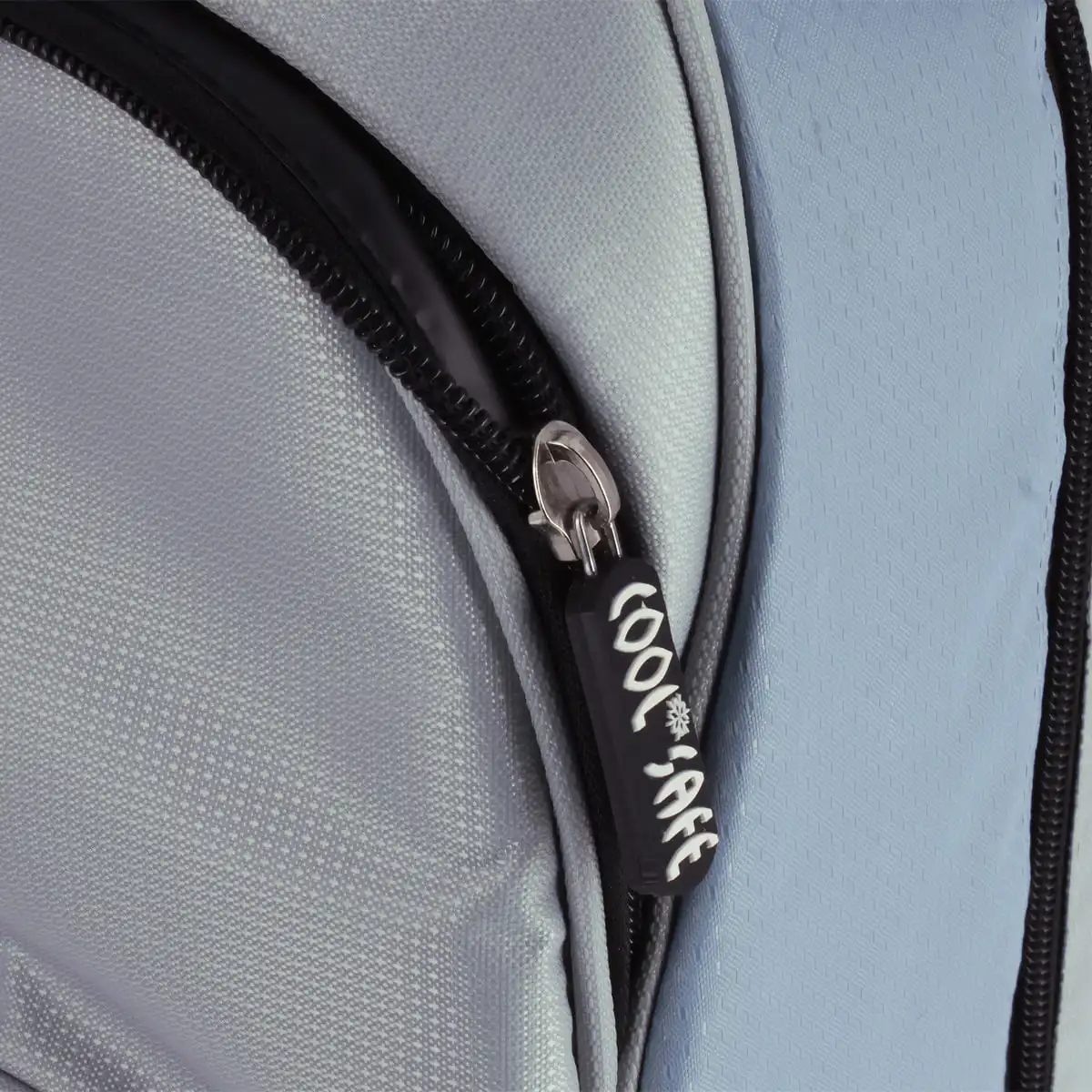 Backpack with integrated cooler bag Backpack with integrated cooler bag