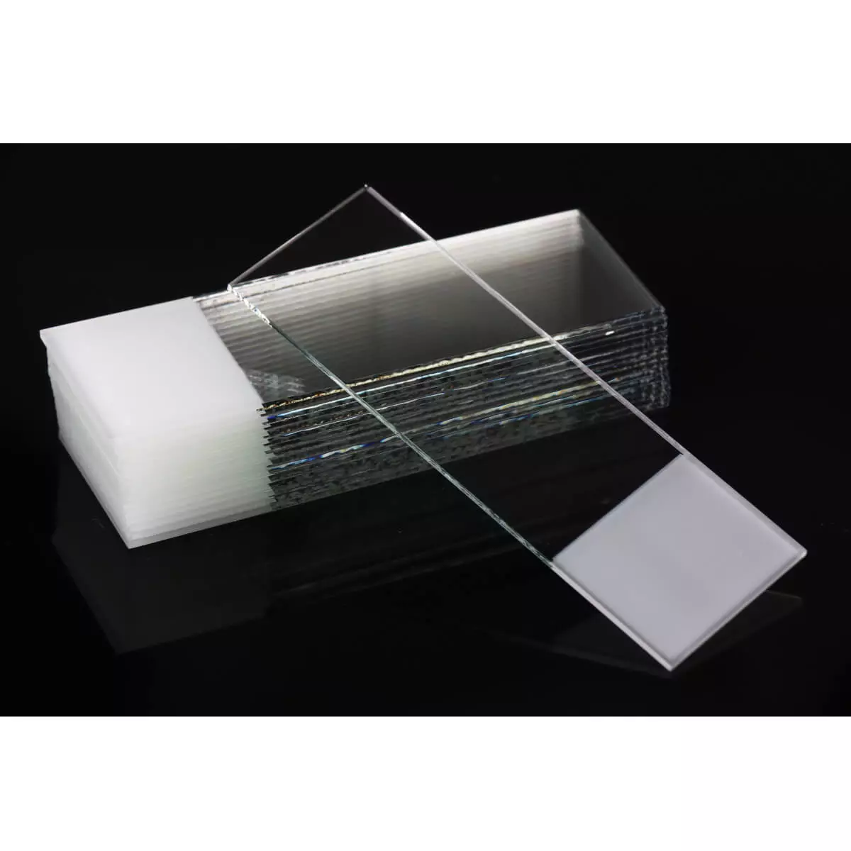  Microscope slides with and without labeling field