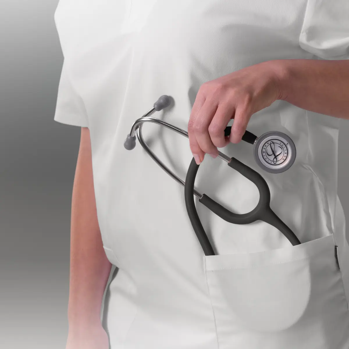 Classic III Stethoscope – Satin-finish tubing Classic III Stethoscope – Satin-finish tubing