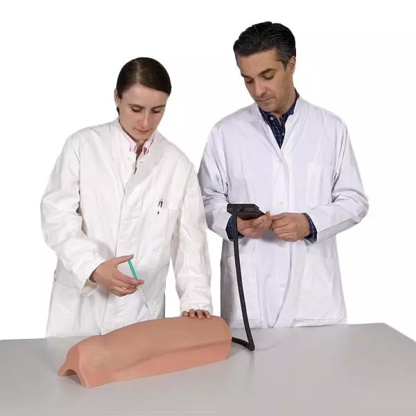  Intramuscular injection simulator