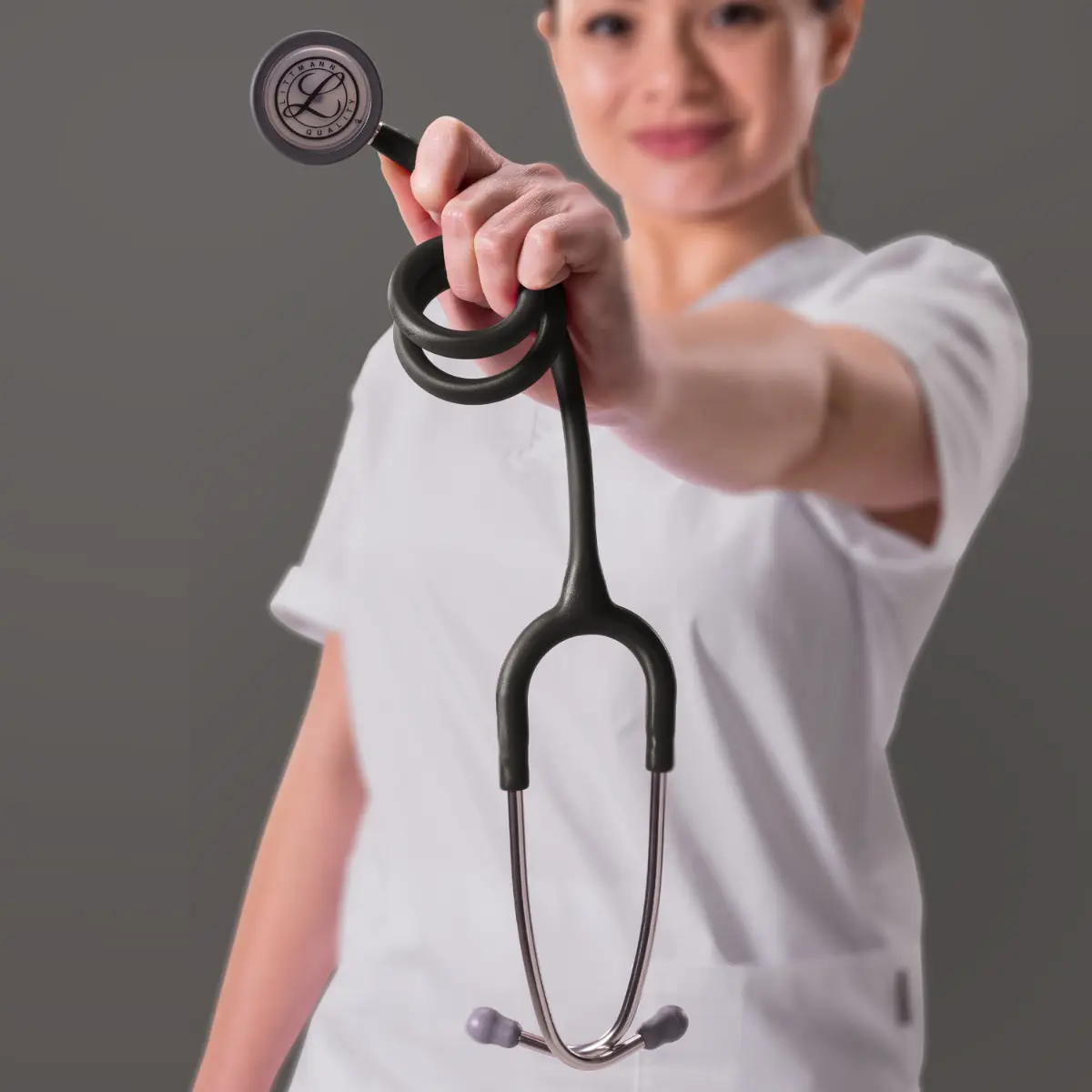 Classic III Stethoscope – Satin-finish tubing Classic III Stethoscope – Satin-finish tubing