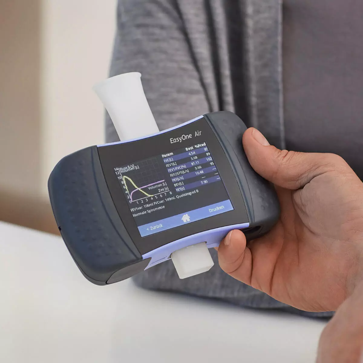  EasyOne Air spirometer