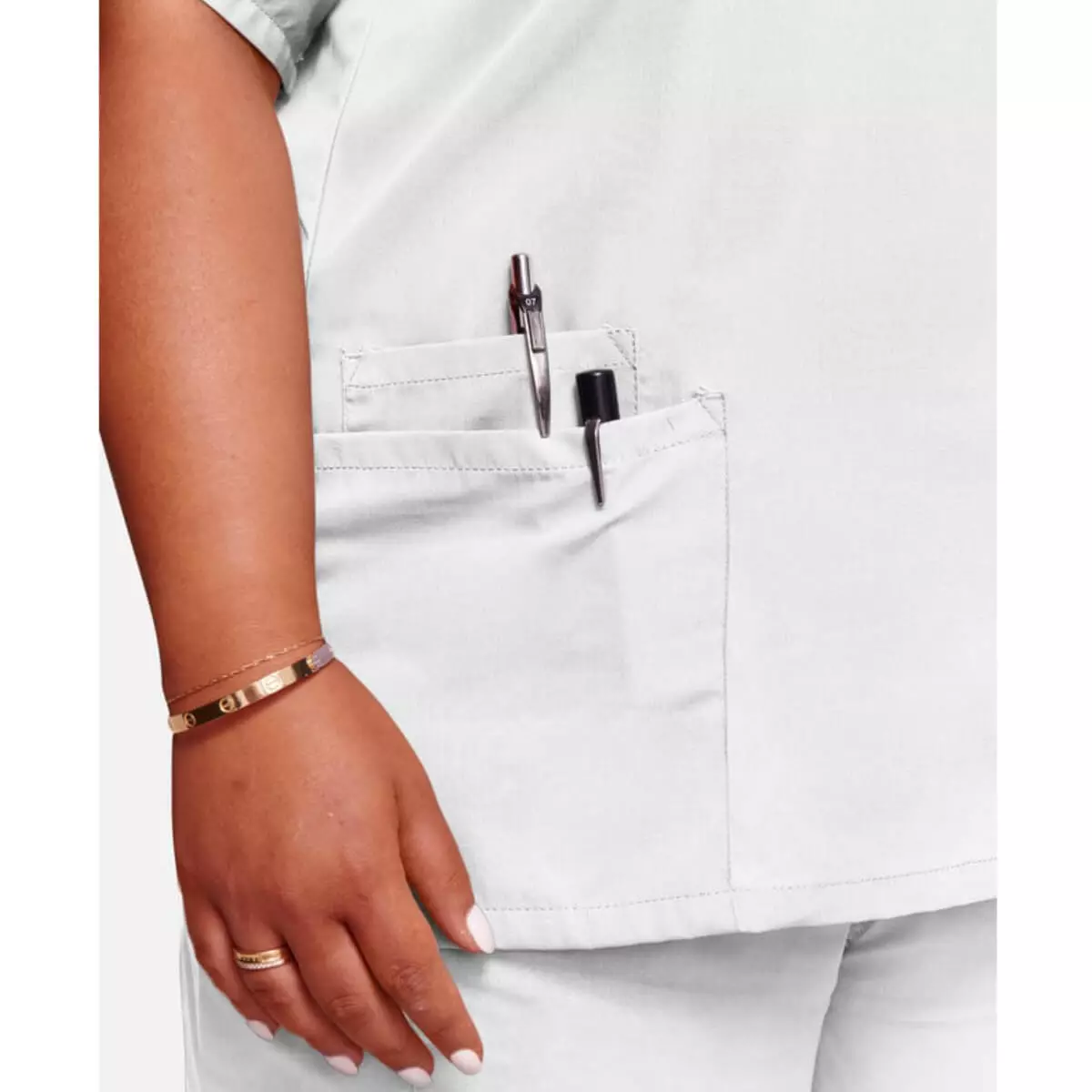 Workwear Originals women's scrub top with 2 pockets Workwear Originals women's scrub top with 2 pockets